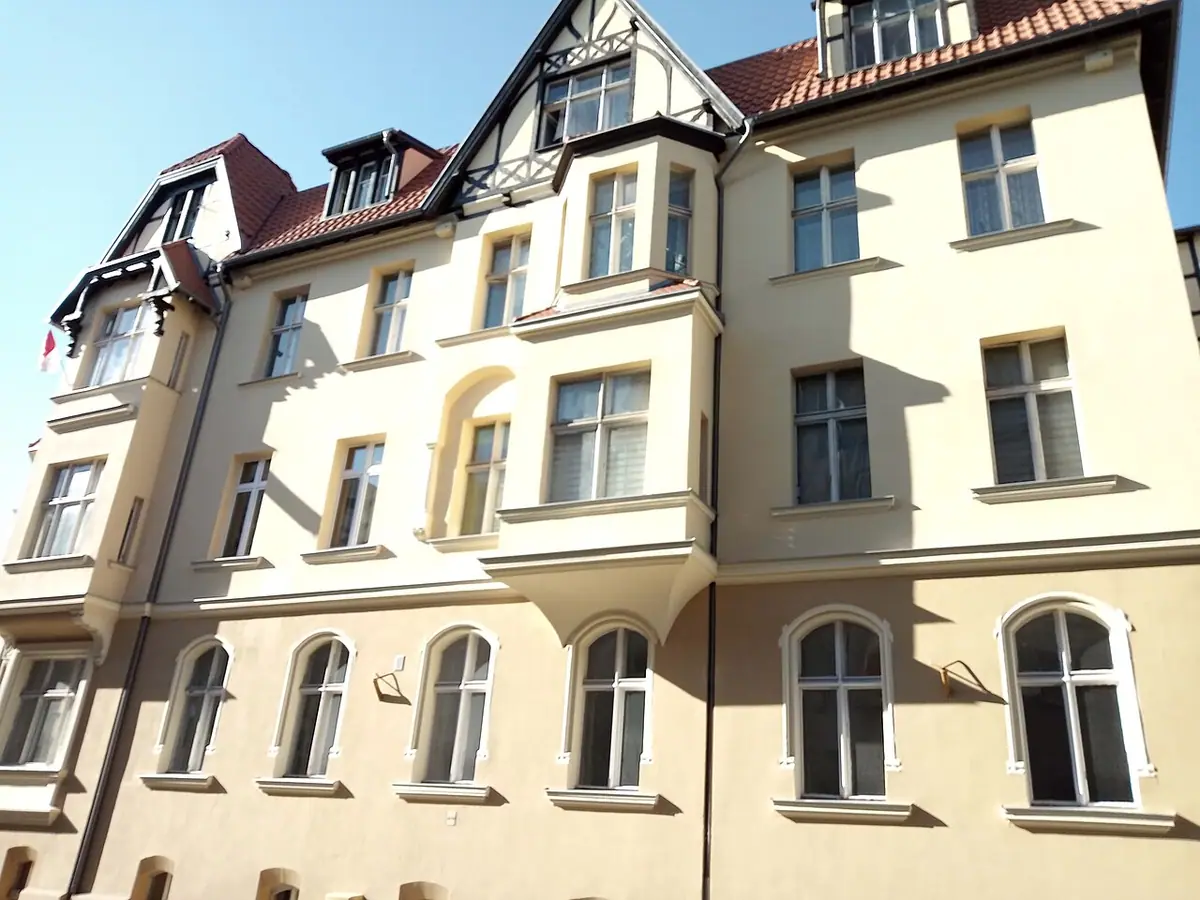 Fachada de un edificio residencial rehabilitada